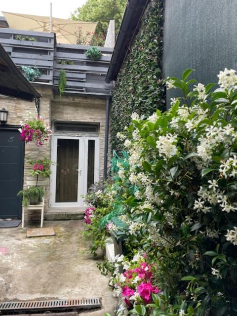 Casa In Inima Capitalei Villa Boekarest Buitenkant foto